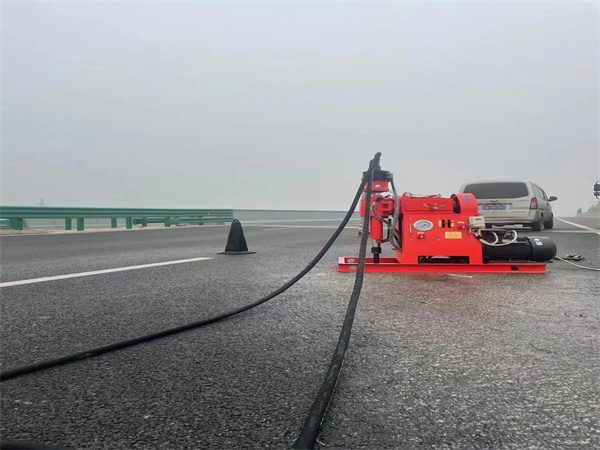 汝南马路路基路面开裂下沉注浆加固灌浆